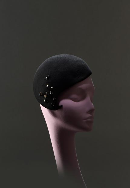 Stephen Jones Millinery A Muse a Paris Autumn Winter 2024 Ladies Hats