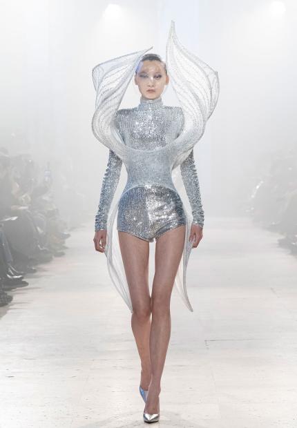 Stephen Jones Rahul Mishra Spring Summer 2026 Haute Couture