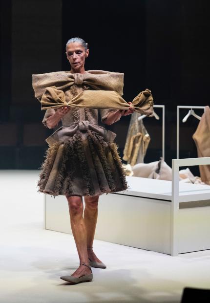 Stephen Jones Viktor and Rolf Autumn Winter 2026 Haute Couture Hats