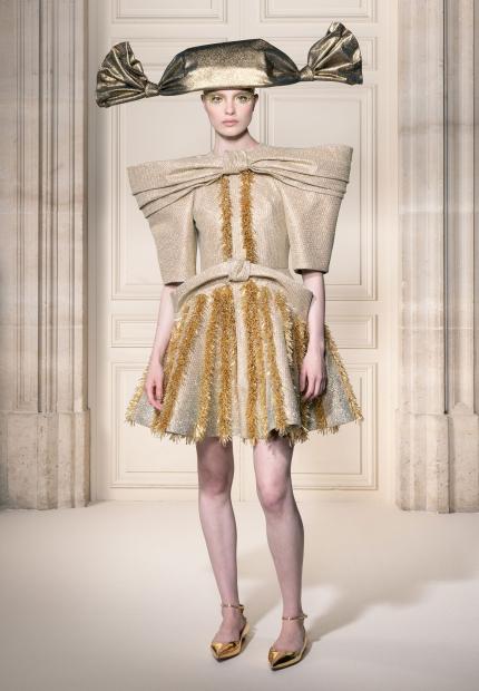 Stephen Jones Viktor and Rolf Autumn Winter 2026 Haute Couture Hats