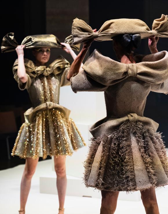 Stephen Jones Viktor and Rolf Autumn Winter 2026 Haute Couture Hats