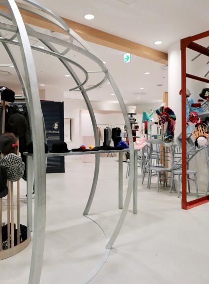 Stephen Jones Collaboration Dover Street Market 03